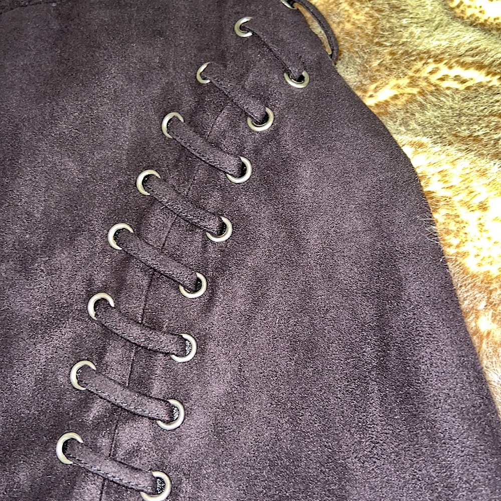 🆕 Forever 21 Faux Suede Mini Skirt - Picture 5 of 11